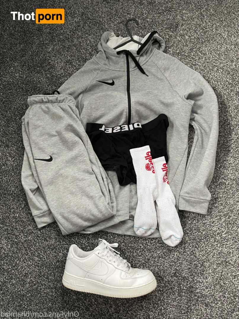 Bham Trainer Lad 15746551