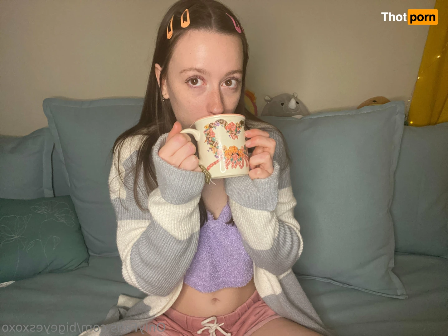 bigeyesxo ✨bush babe✨ 15692072