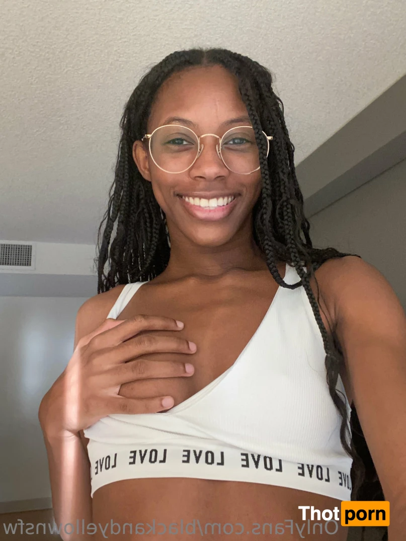 blackandyellownsfw 15669484