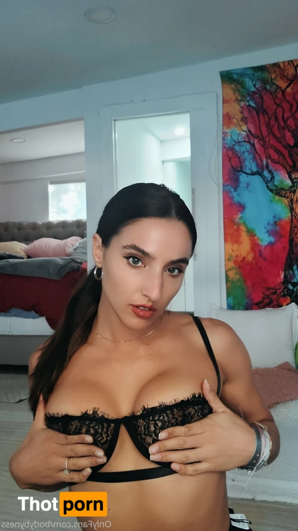 Vanessa💚 15482154