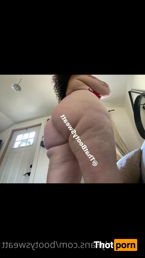 ThatBootySweatt 15438324