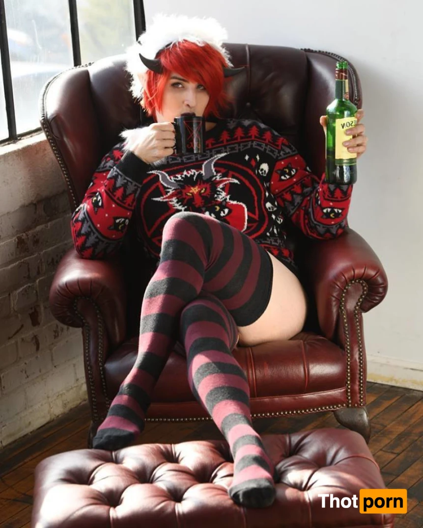 Bratty Succuboi 15427048