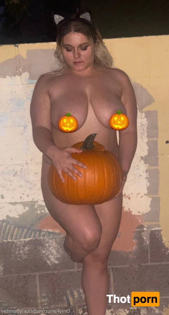 BritanyBomber 15402928