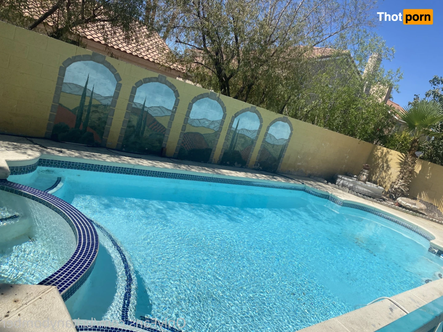 BritanyBomber 15403415