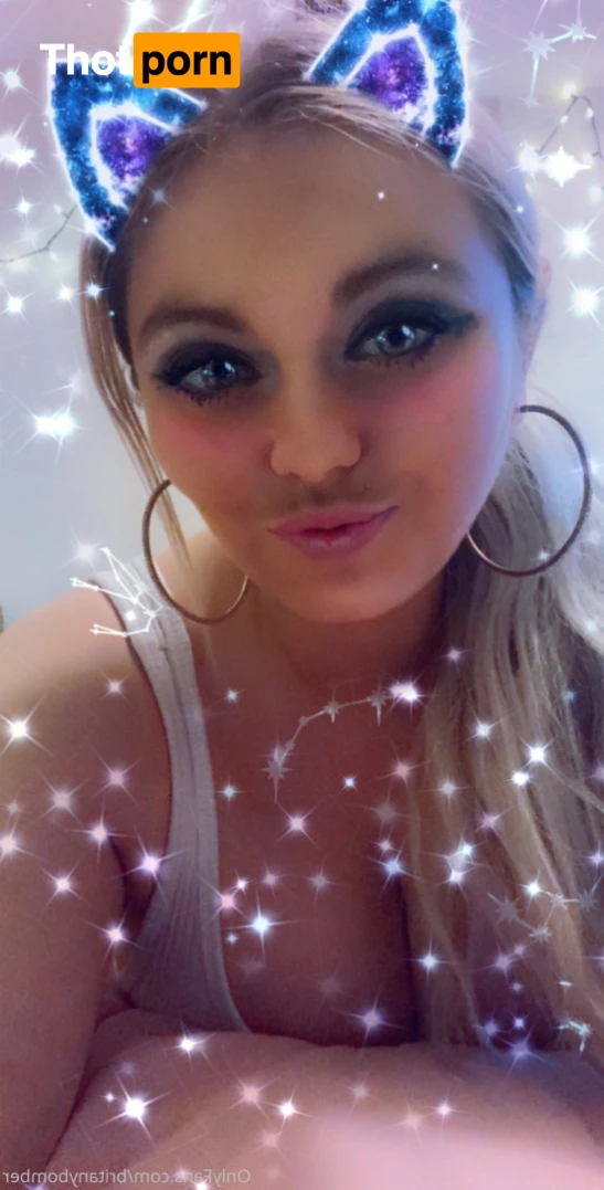 BritanyBomber 15403861