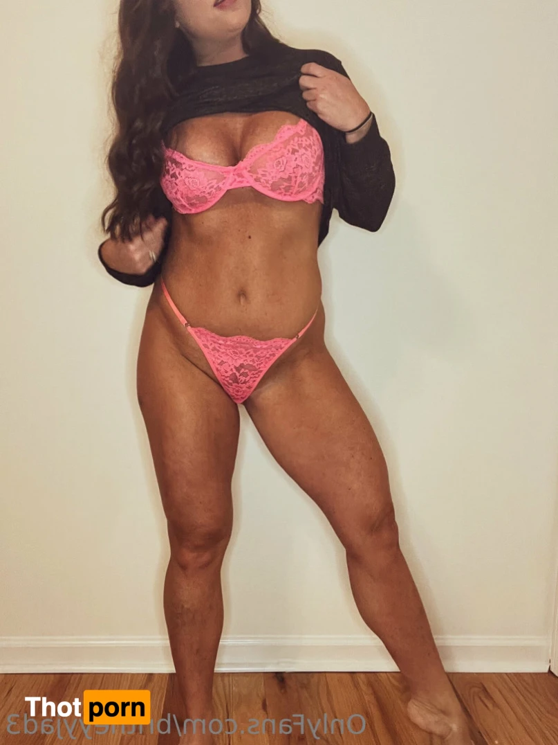 Britney Jade 15389429