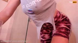 1651533