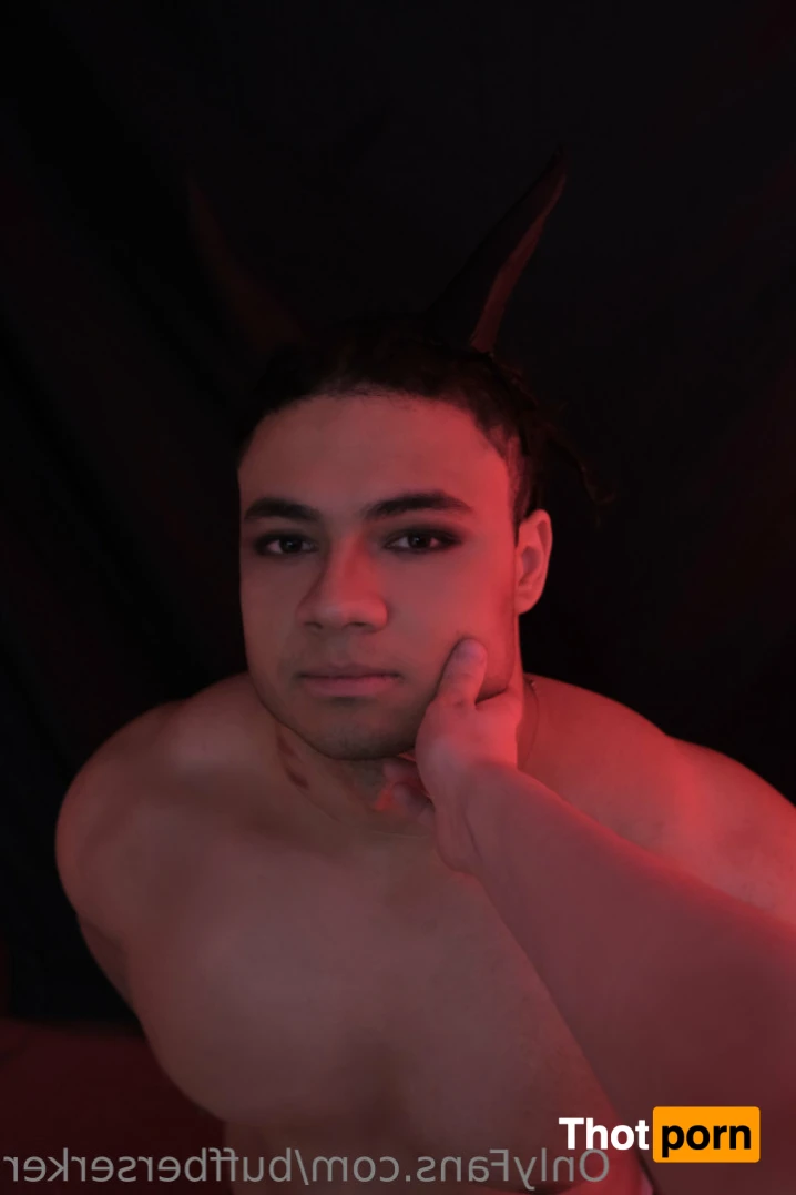 BuffBerserker 15223707