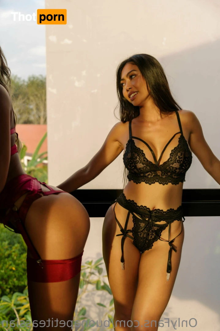 Scarlet - your fav asian girlfriend 👅 15191831