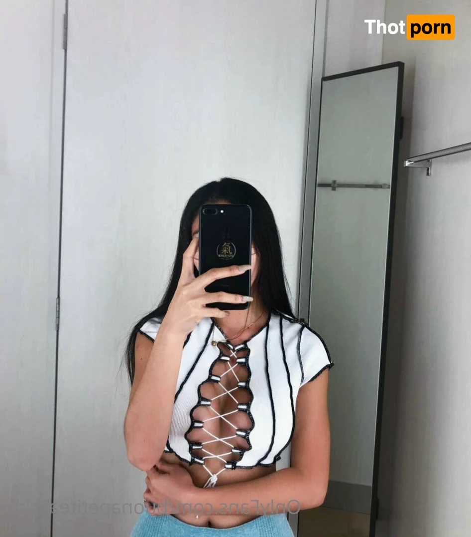 Scarlet - your fav asian girlfriend 👅 15191967
