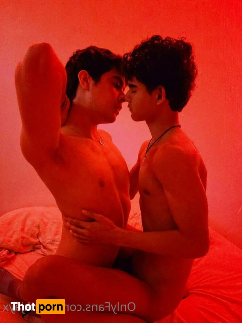 Baby Lion👶🏻💦🦁 15175793