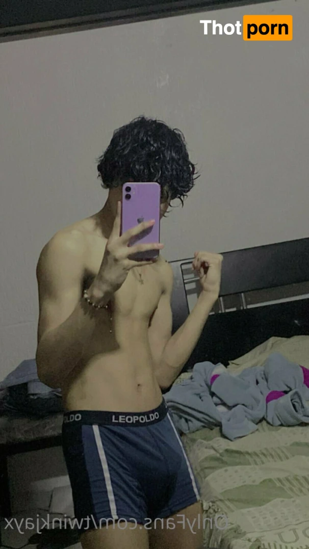 Baby Lion👶🏻💦🦁 15176065