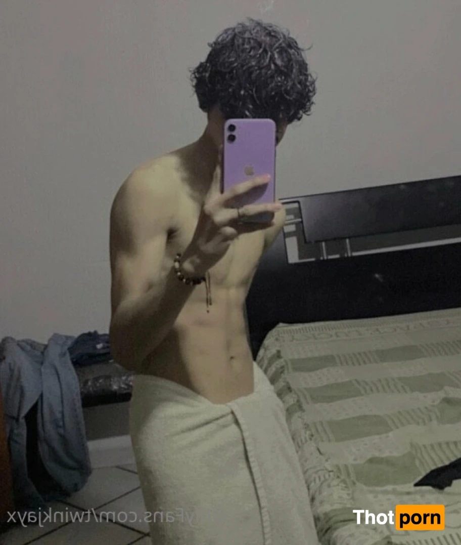 Baby Lion👶🏻💦🦁 15176107