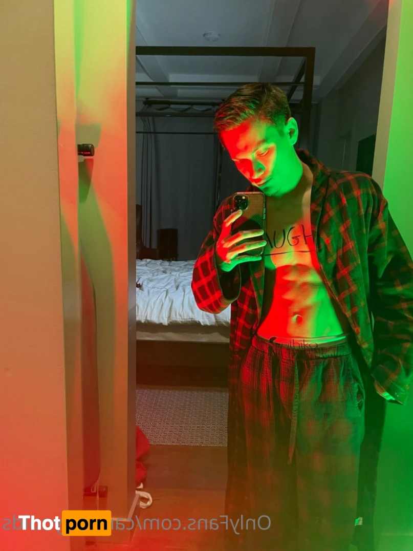 Carter Reynolds 14914876