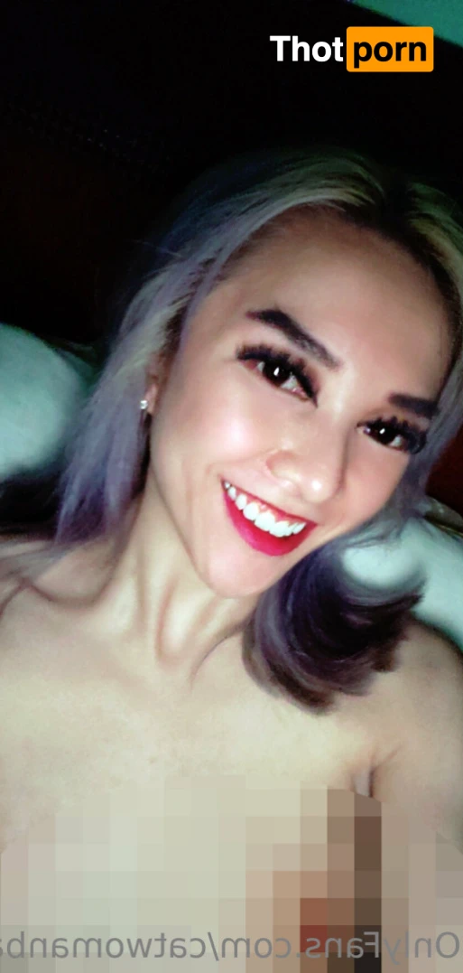 Catwomanbae 14870107