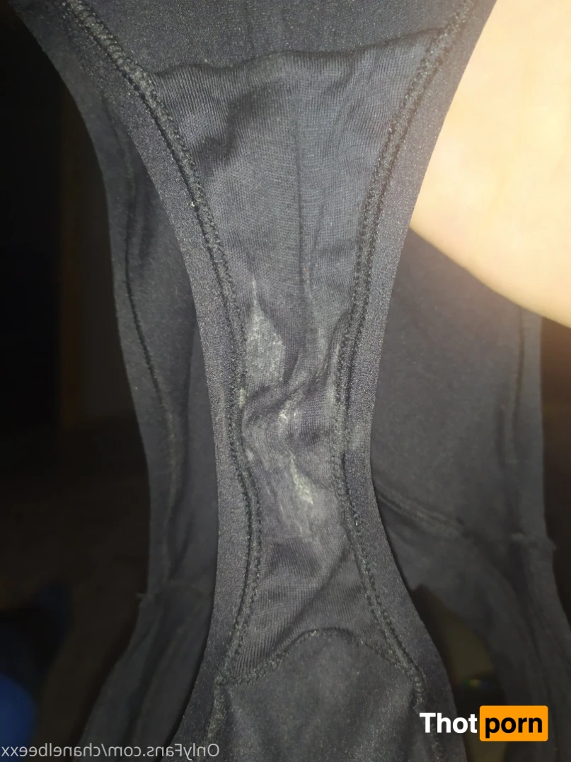 Chanel Bee xxx FREE😈😈 14745163