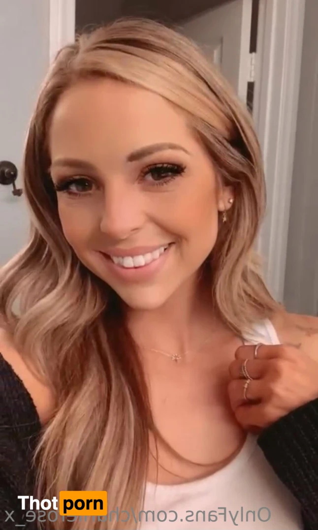 Charlie🌹Rose 14683192