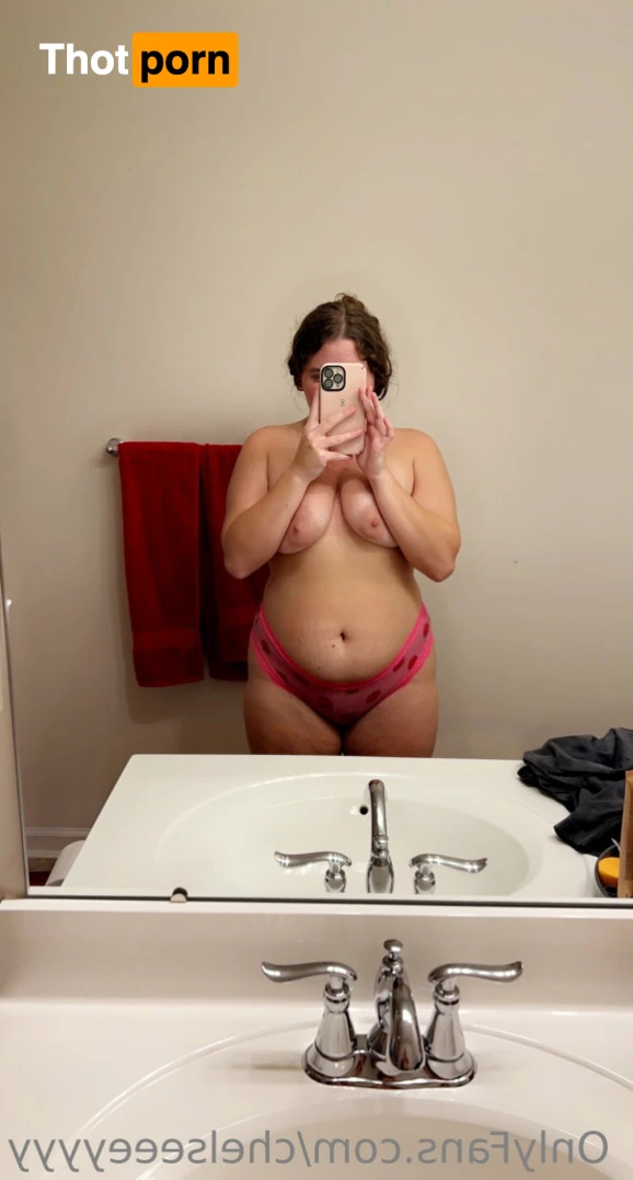 Chelsey 🥰 14428995