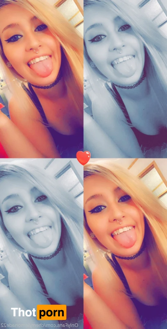 🍒🍋 Emily 🍒🍋 14419072