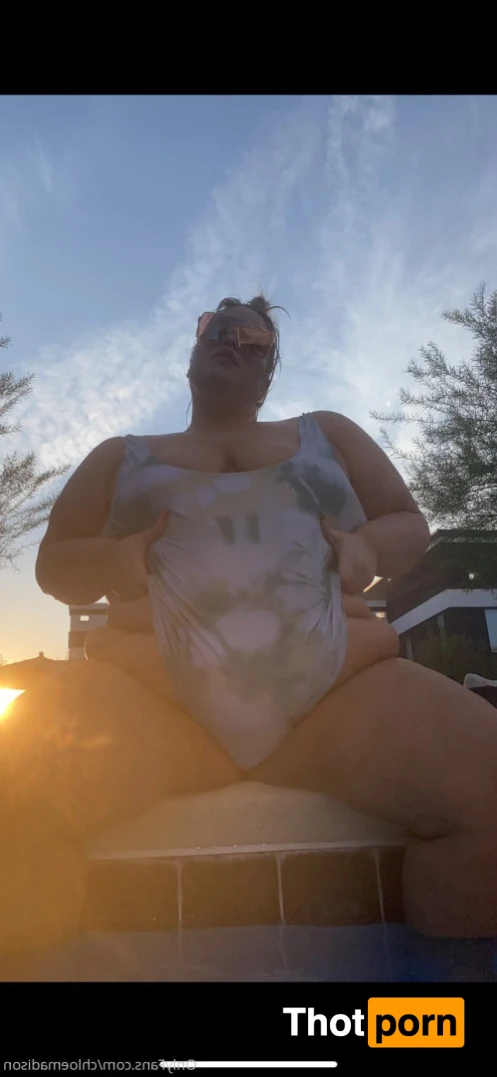 chloemadison 14392885