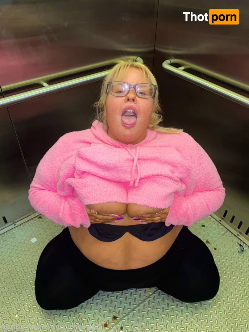 chloemadison 14393929