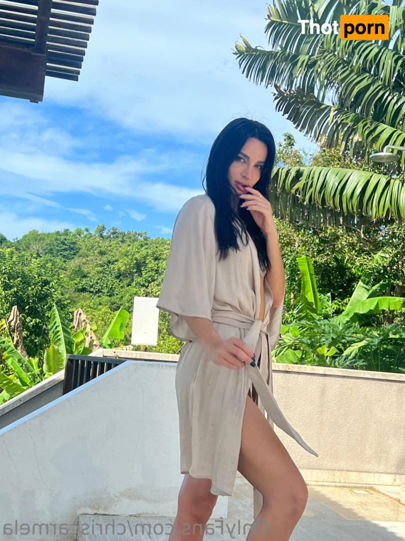 Chris Carmela 14362299