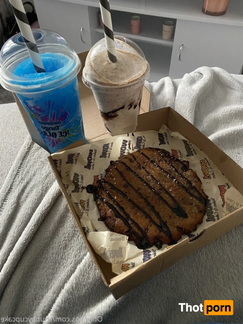 Chubby Cupcake 14351456