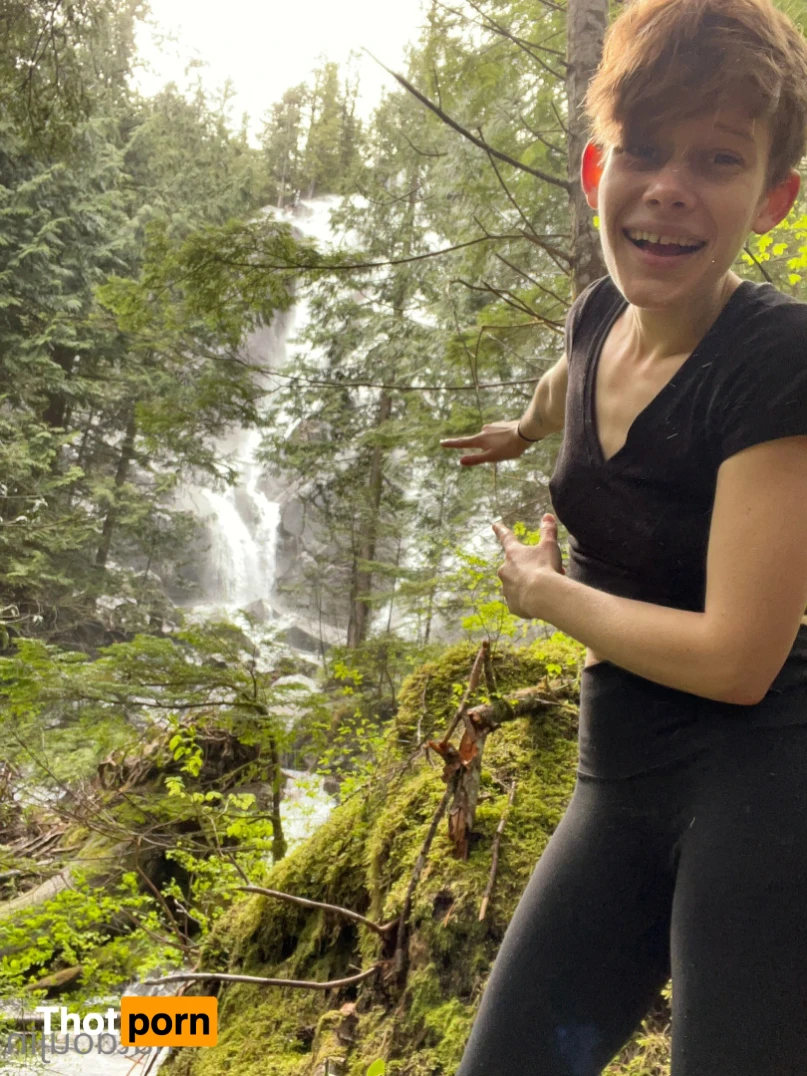 this is a comfy zone 14063713