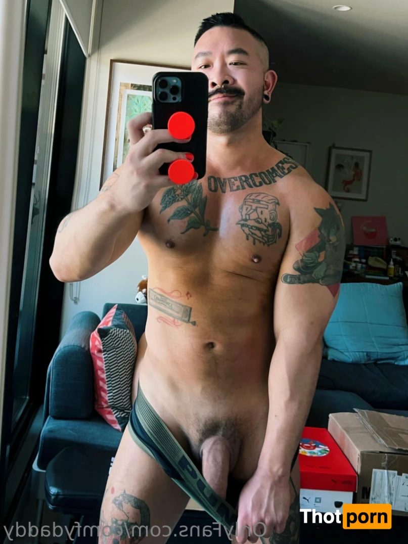 Comfy Daddy 🤞 14022369