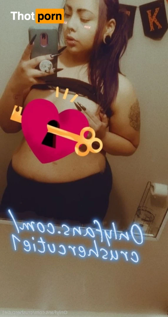 crushercutie1 13854114