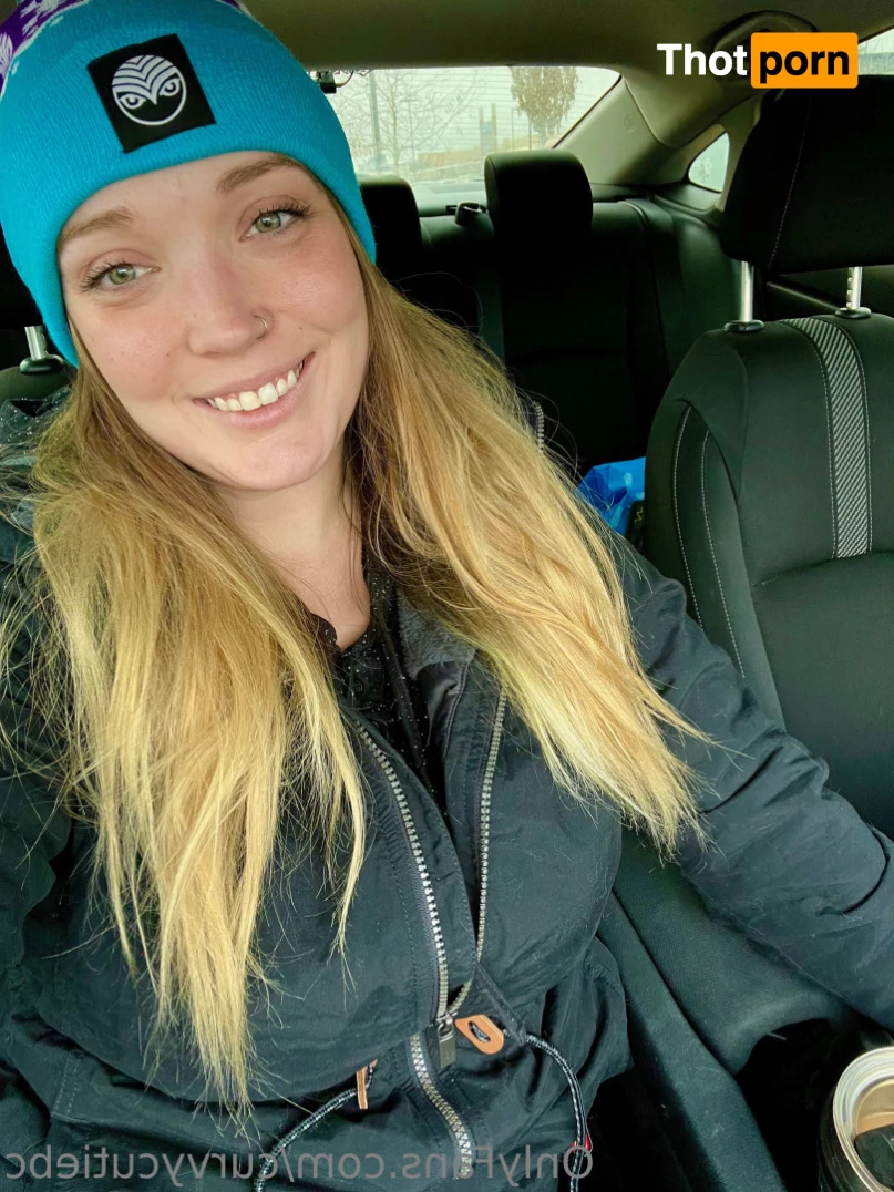 Curvy Cutie😻🌟 13777882