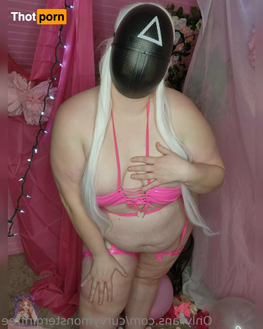 Curvymonstergirl 13776924