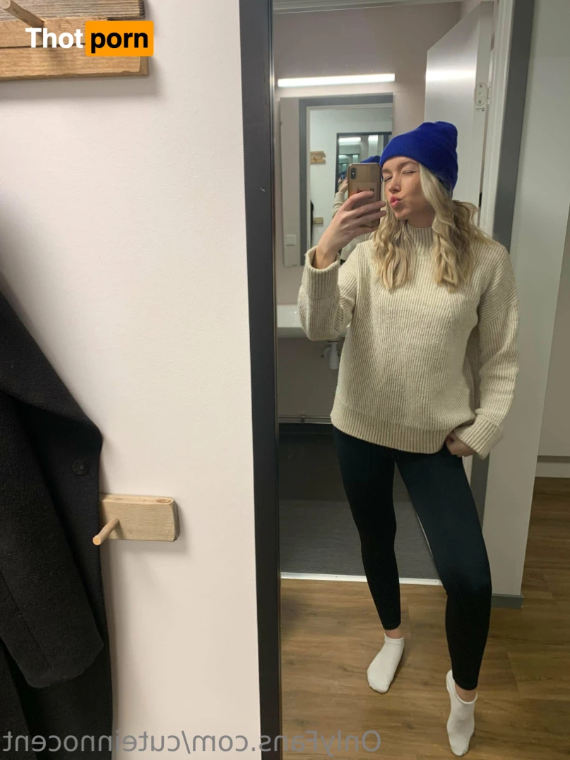 Cuteinnocent🦋 13773817