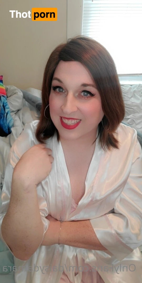 Daisy Damara 13416139