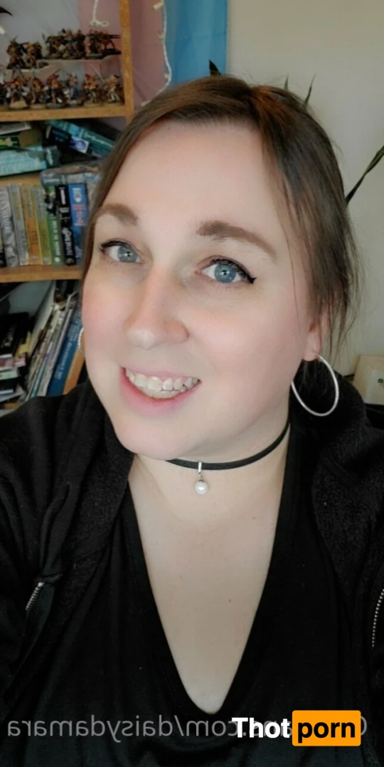 Daisy Damara 13416811