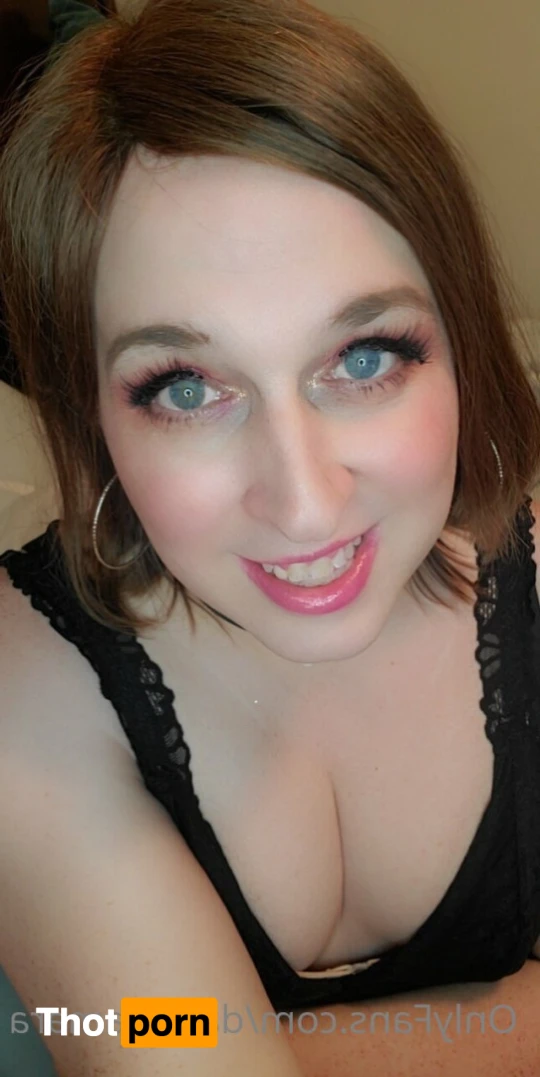 Daisy Damara 13416986