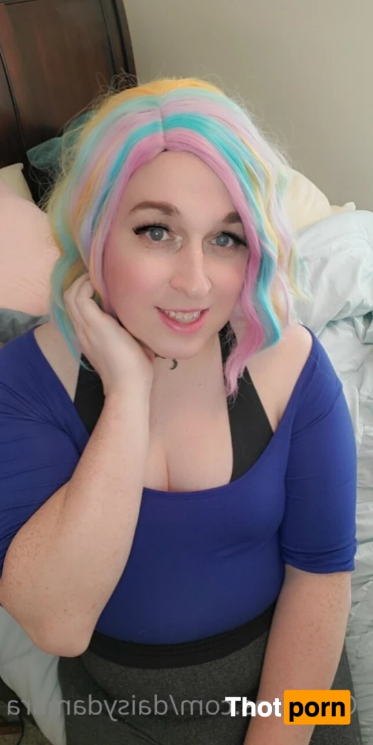 Daisy Damara 13417182