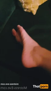 1653600