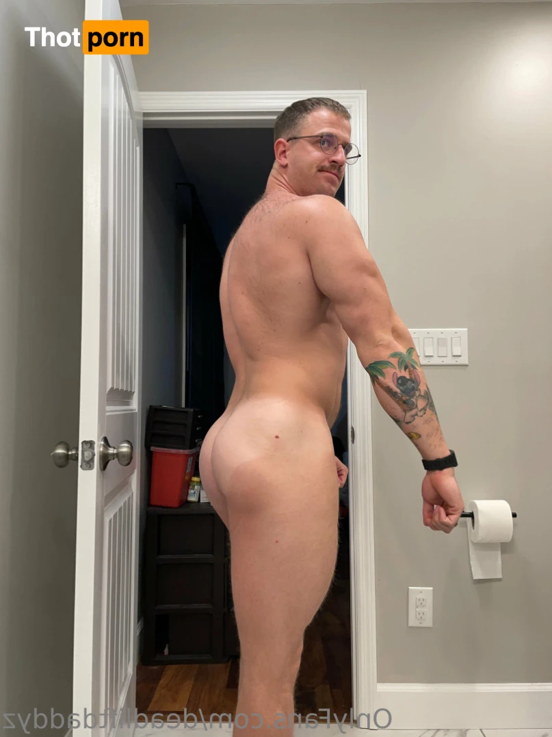 Deadlift 4 booty gains 10905764