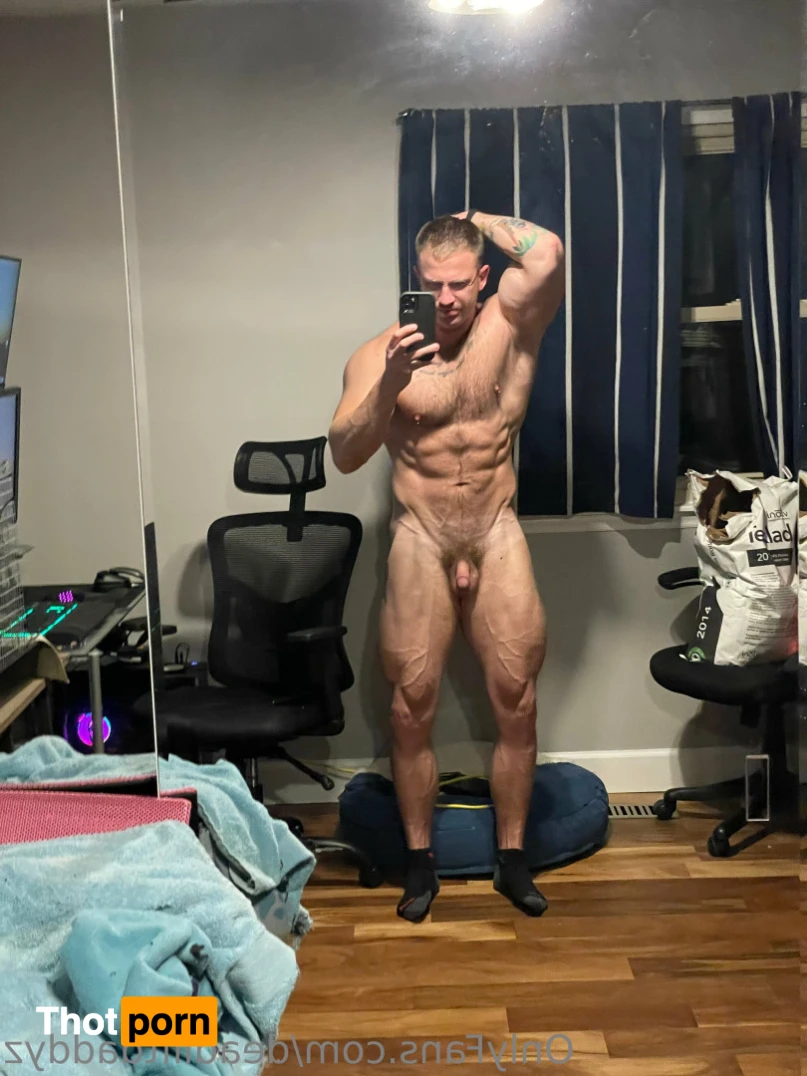 Deadlift 4 booty gains 13171593