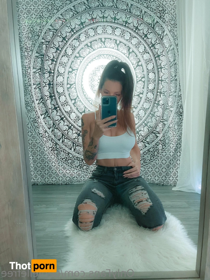 Denielle (Free account) 13132511