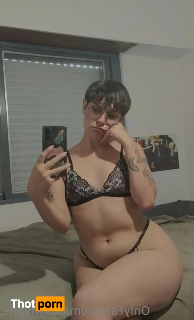 Dolly Flynne 12985506