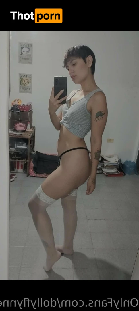 Dolly Flynne 12985781