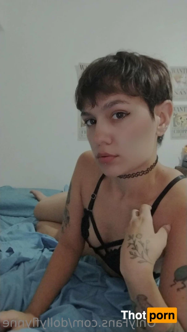 Dolly Flynne 12985883