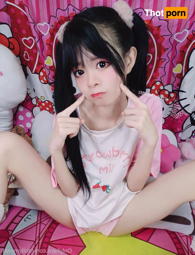 DollyMew💕 12985105