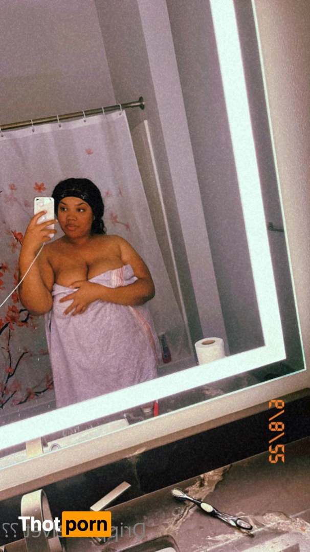 Drippinvelvet 🩸 12590579