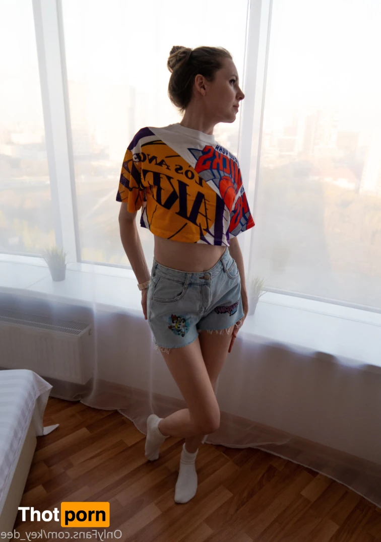 🎀Elena Ross🎀 12258073