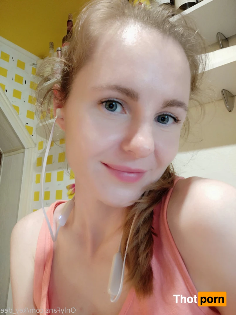🎀Elena Ross🎀 12258178