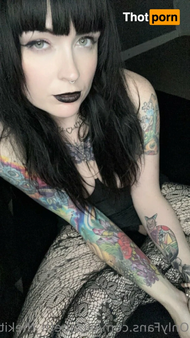 Elizabeth Paige 12202837