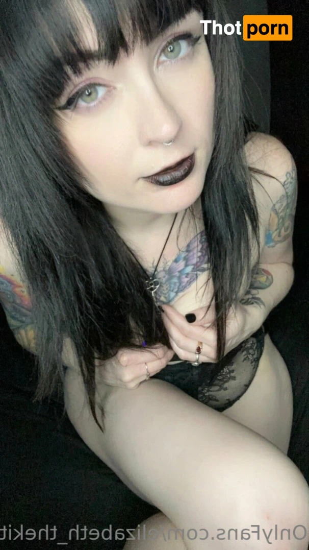 Elizabeth Paige 12203311